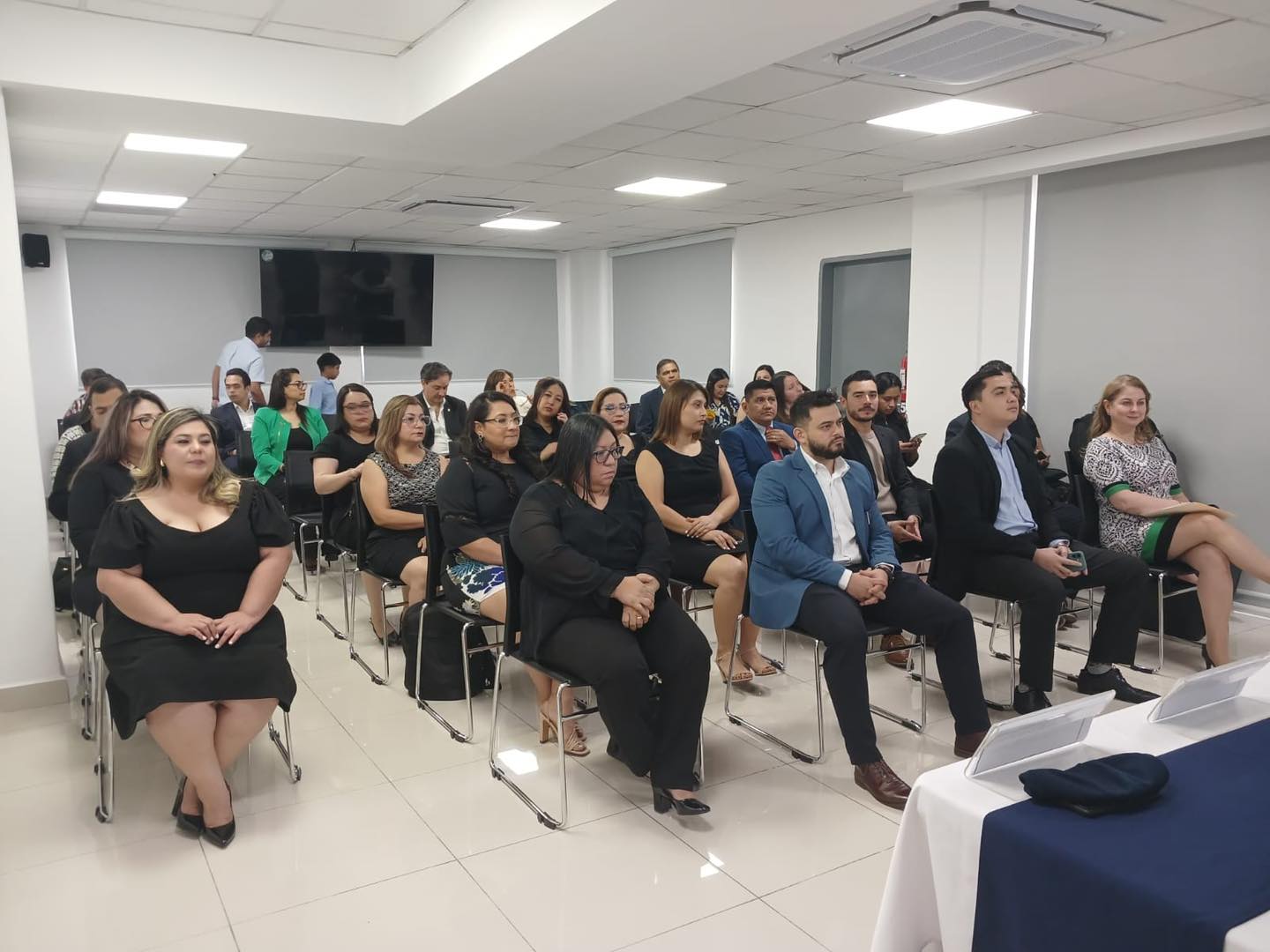 Graduación del Diplomado en Logística y Transporte Internacional: Segunda Promoción